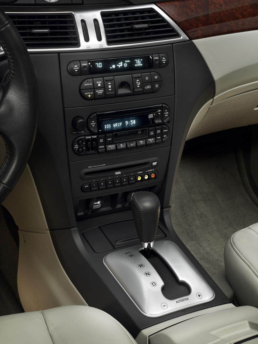  Chrysler Pacifica 2004 года  (фото 13 из 105)